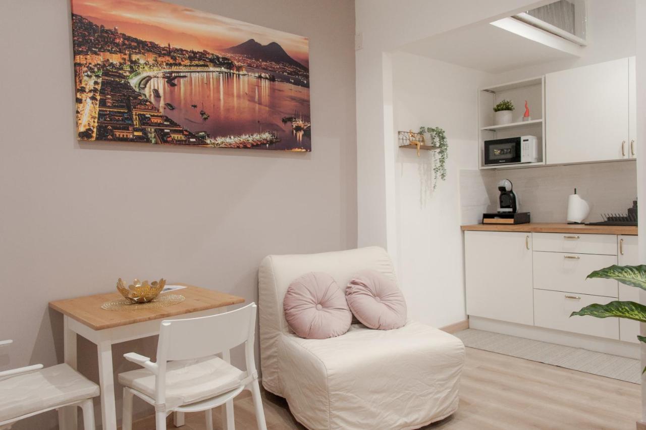 Michelangelo 80 Apartment ナポリ エクステリア 写真